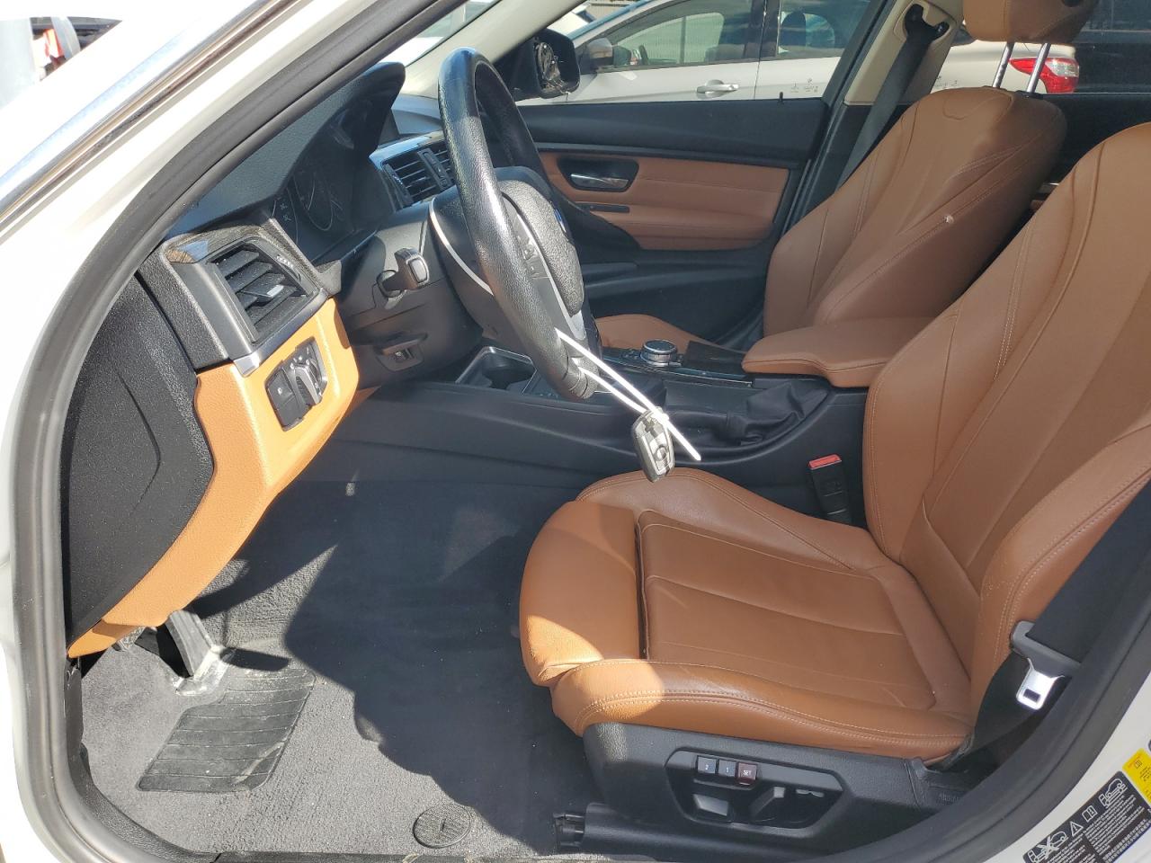 2015 BMW 320 I xDrive VIN: WBA3C3G55FNS75296 Lot: 67250015