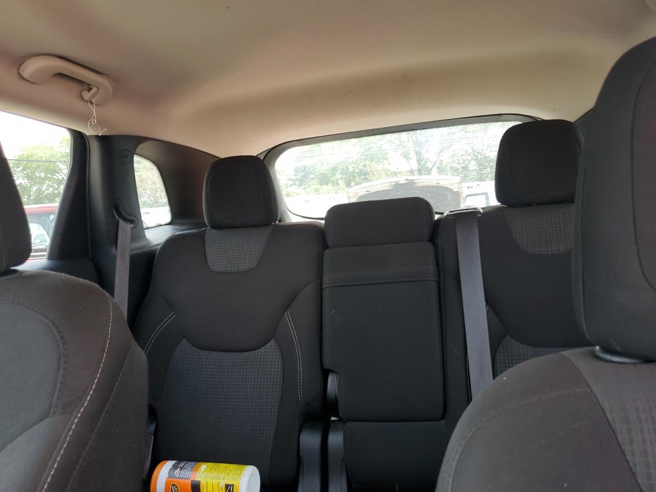 2016 Jeep Cherokee Latitude VIN: 1C4PJMCS7GW195103 Lot: 68757335