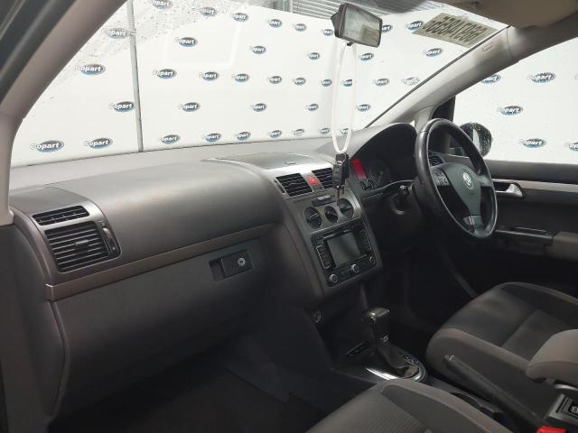 2009 VOLKSWAGEN TOURAN MAT