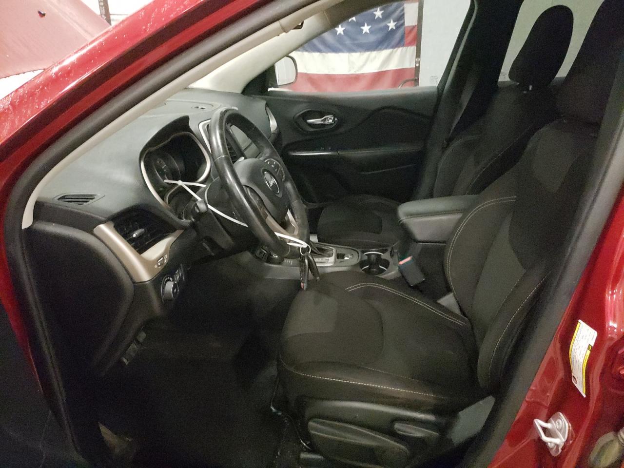 2017 Jeep Cherokee Latitude VIN: 1C4PJMCB0HW504119 Lot: 69650585