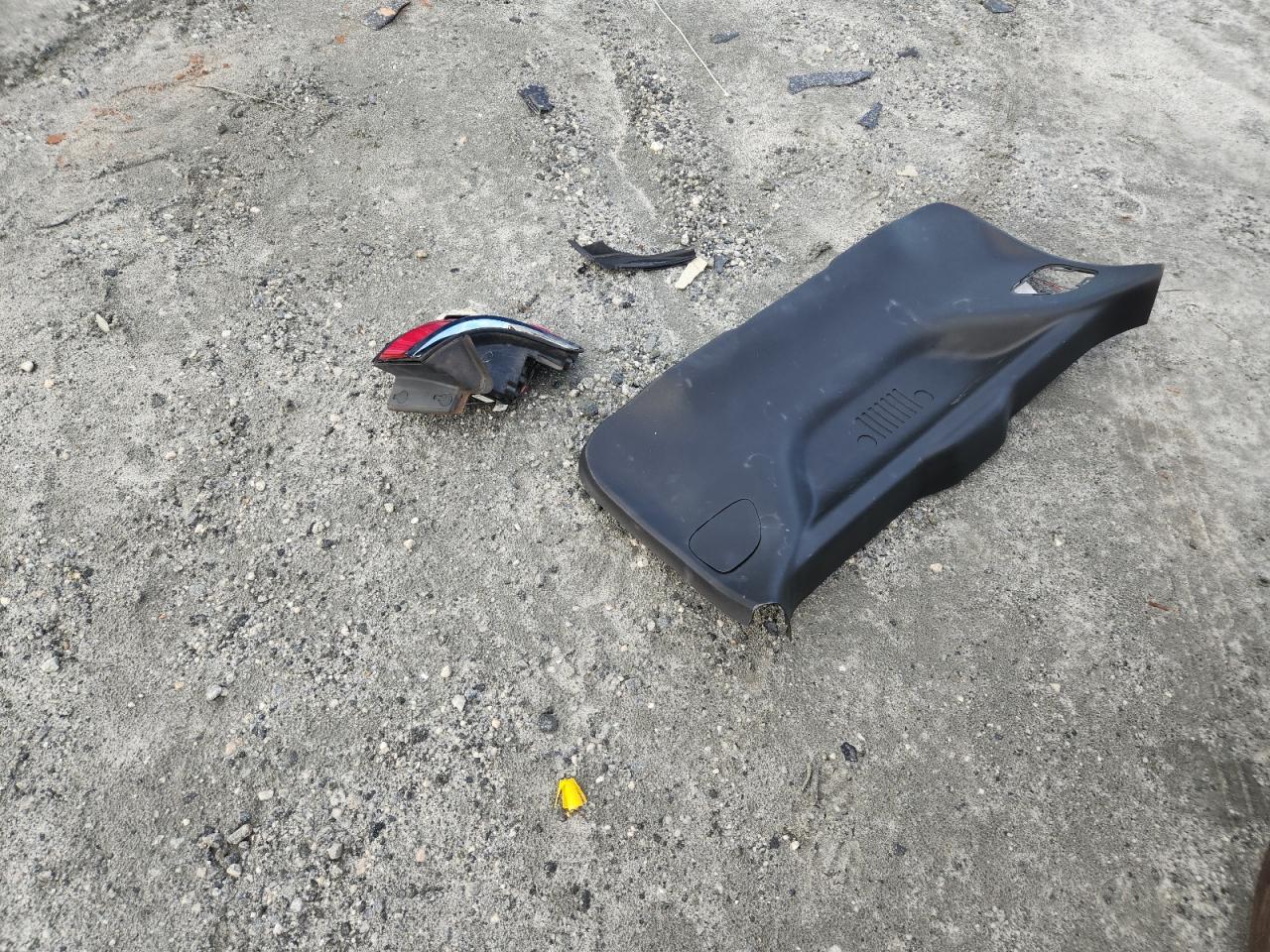 2019 Jeep Compass Latitude VIN: 3C4NJCBB3KT820095 Lot: 68947115