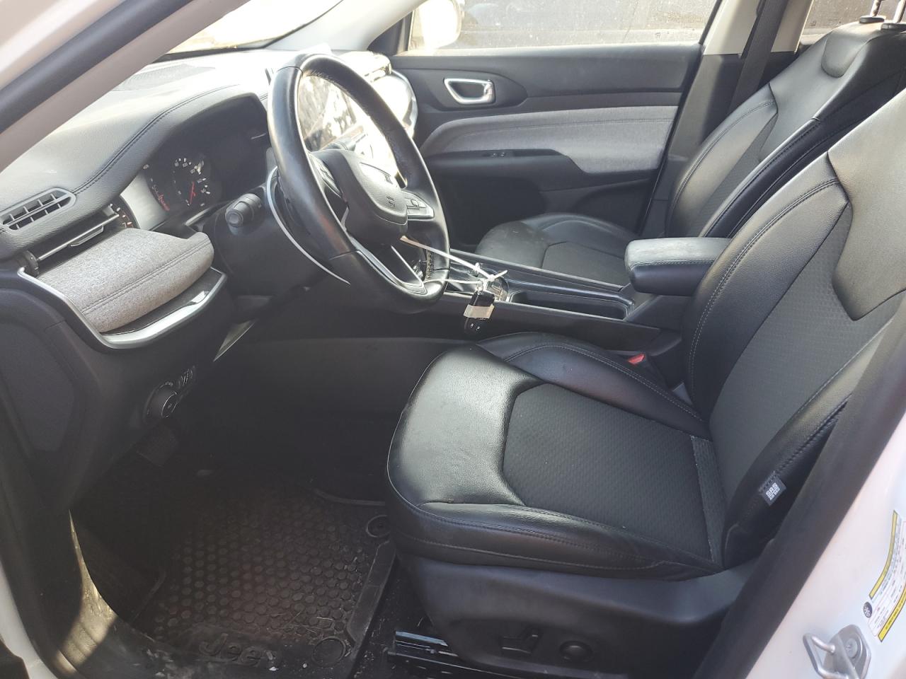 2022 Jeep Compass Latitude VIN: 3C4NJDBB7NT230718 Lot: 67413835