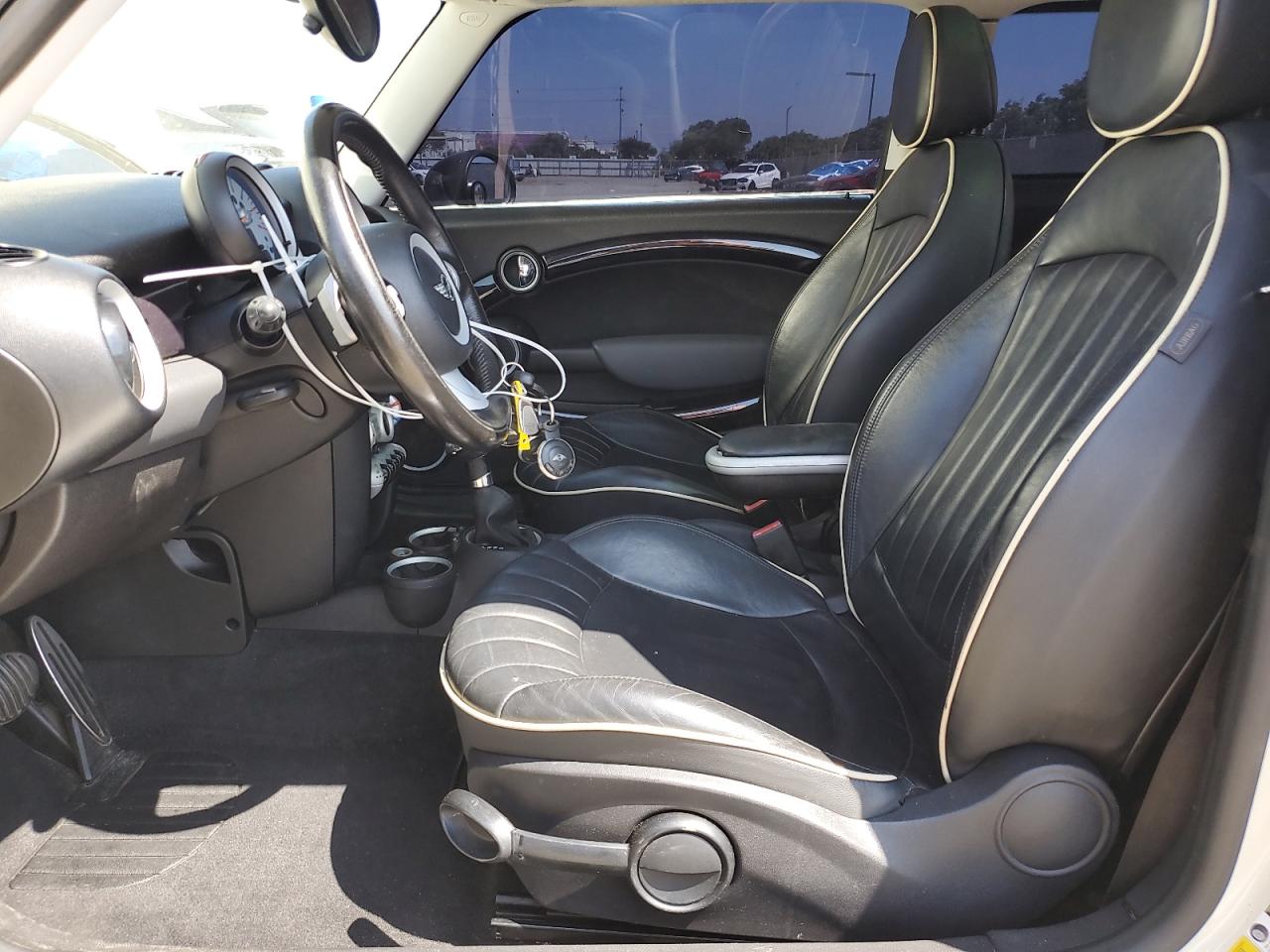 2009 Mini Cooper S Clubman VIN: WMWMM33559TP92766 Lot: 69257995