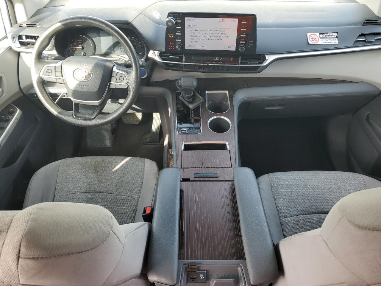 2021 Toyota Sienna Le VIN: 5TDKRKEC6MS043743 Lot: 68544565