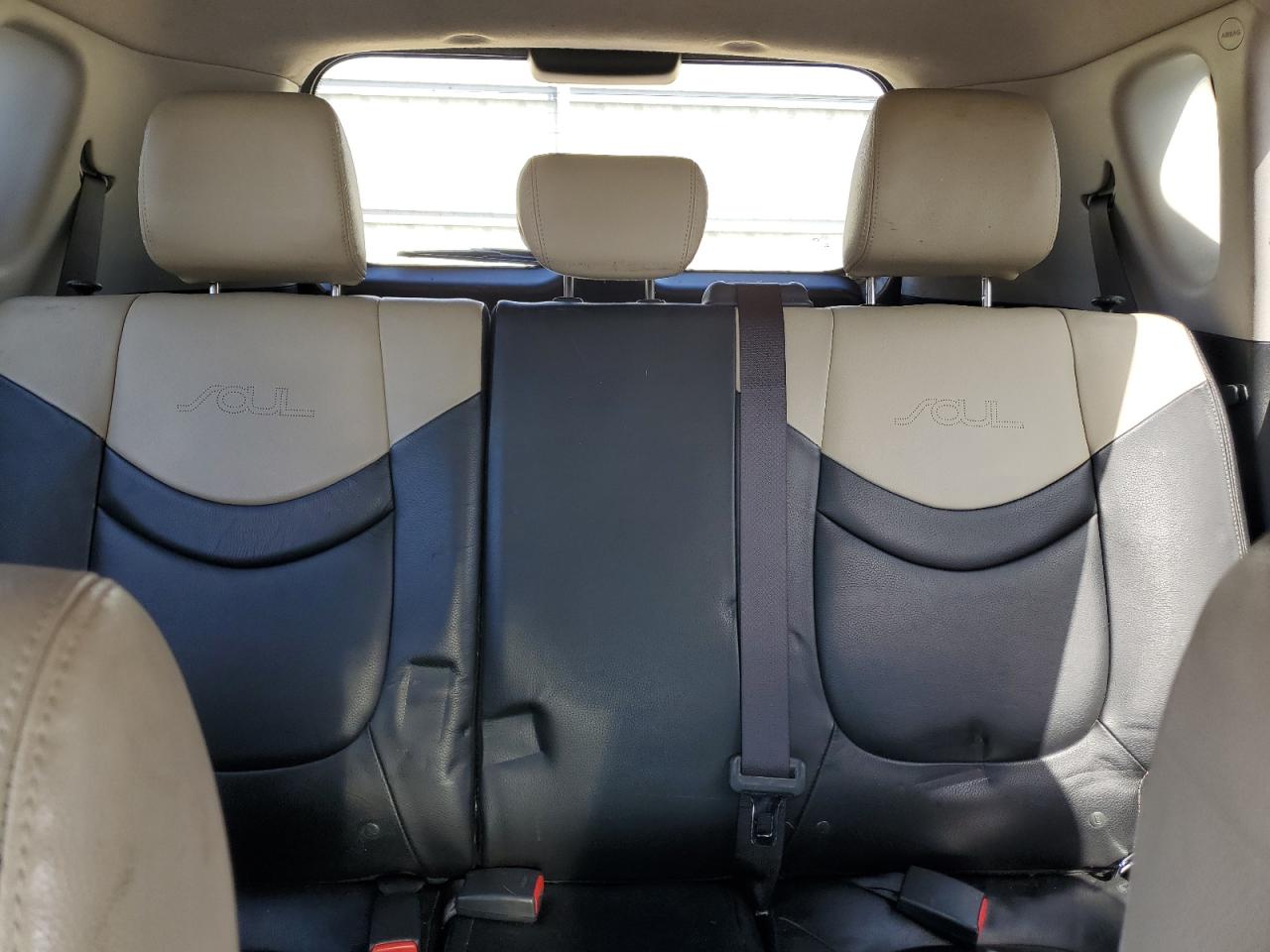 2011 Kia Soul + VIN: KNDJT2A24B7202079 Lot: 70142335