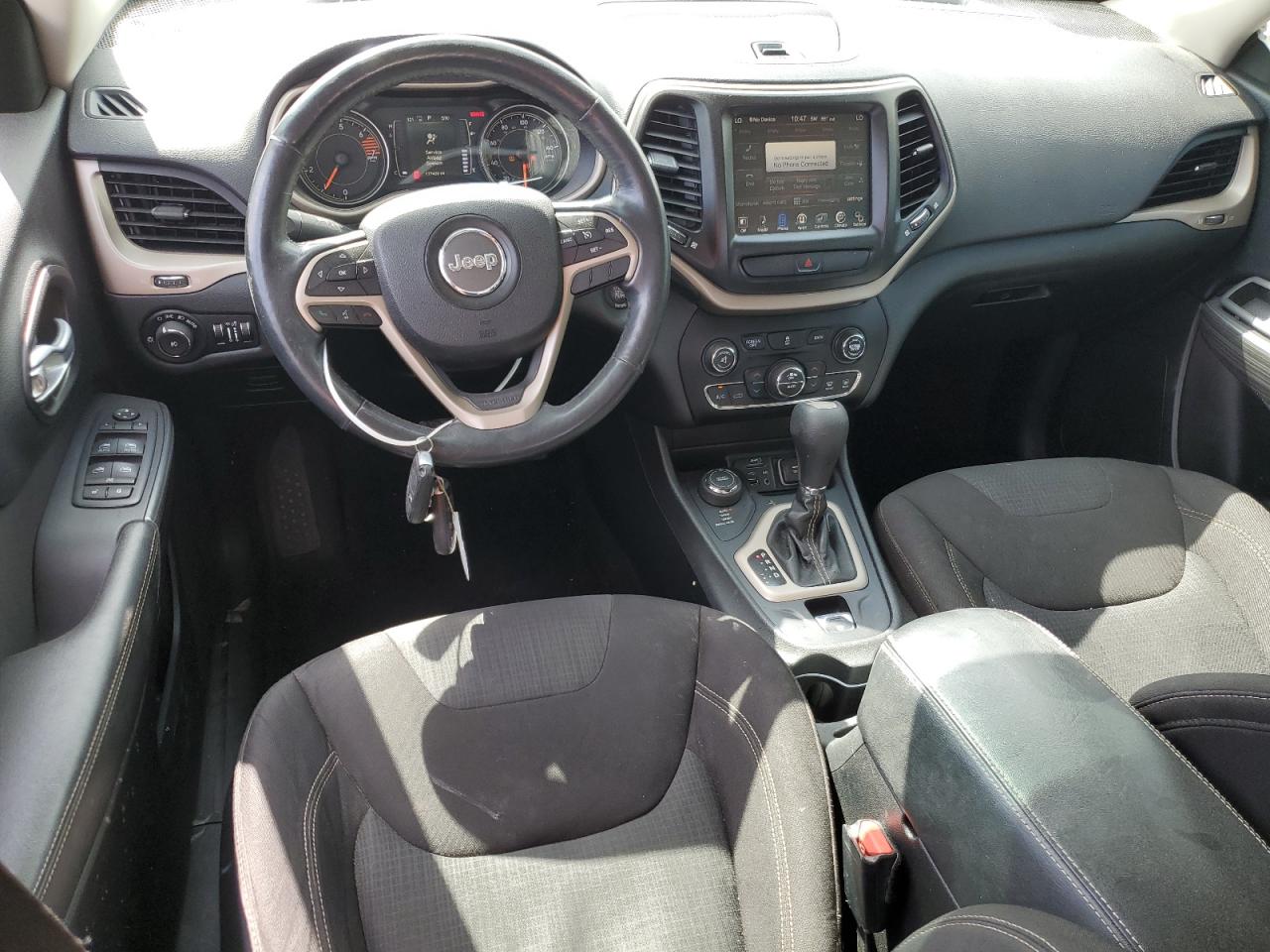 2016 Jeep Cherokee Latitude VIN: 1C4PJMCB5GW112204 Lot: 69771505