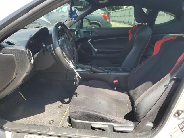  TOYOTA SCION 2014 Srebrny
