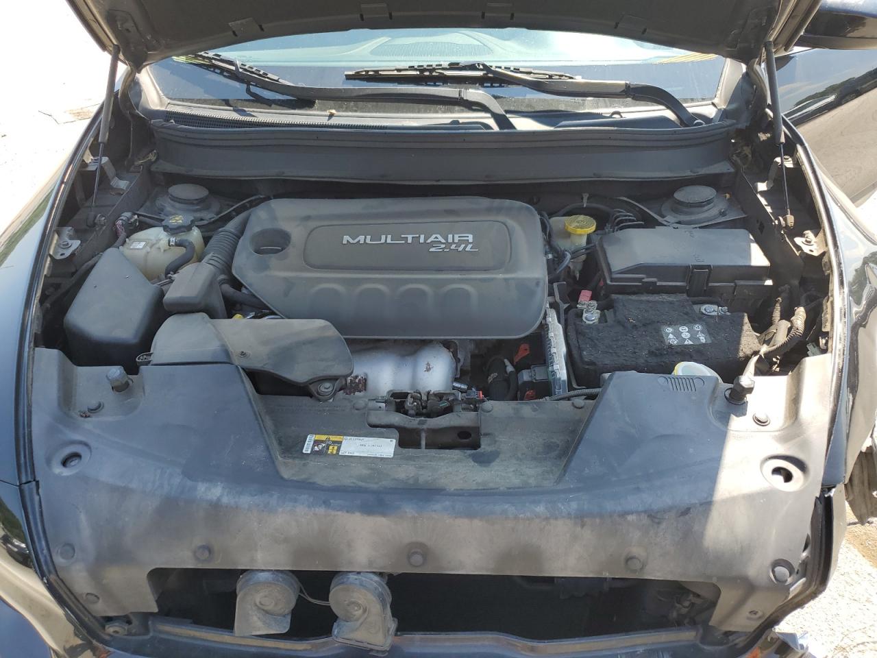 2016 Jeep Cherokee Latitude VIN: 1C4PJMCB5GW186965 Lot: 68426585