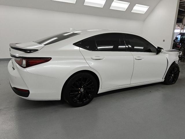  LEXUS ES300 2021 Белы