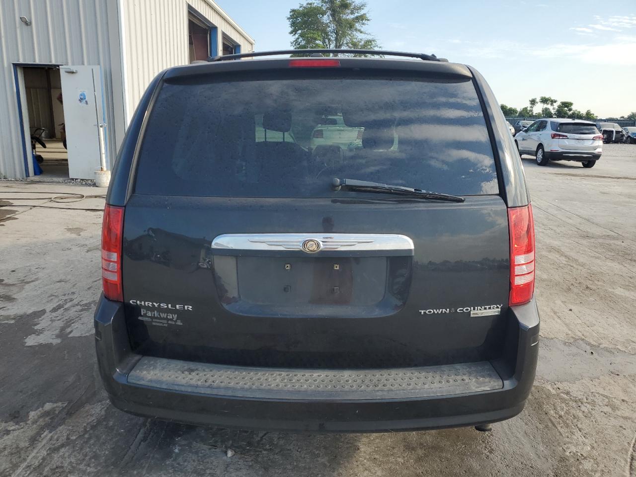 2010 Chrysler Town & Country Touring VIN: 2A4RR5D12AR278834 Lot: 84443555