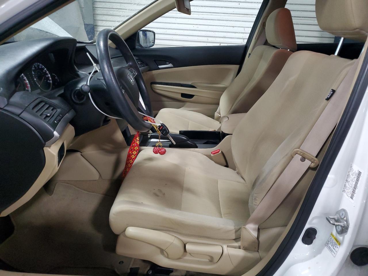 2011 Honda Accord Lx VIN: 1HGCP2F33BA061170 Lot: 67419955