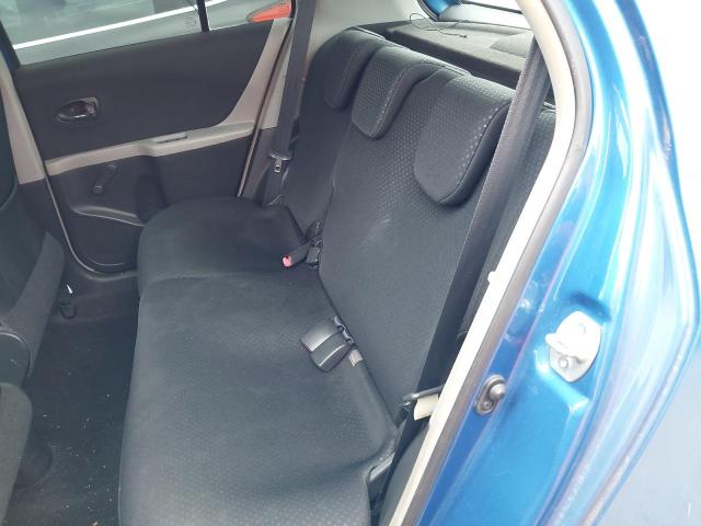 2010 TOYOTA YARIS TR D