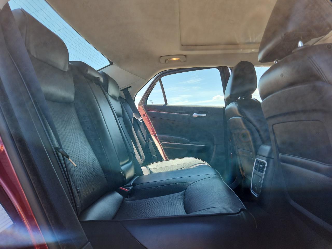 2020 Chrysler 300 Limited VIN: 2C3CCAEG2LH115445 Lot: 70415645