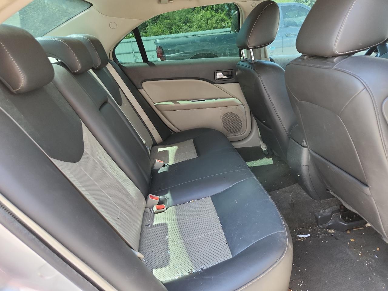 2010 Mercury Milan Premier VIN: 3MEHM0JG1AR662821 Lot: 68371315