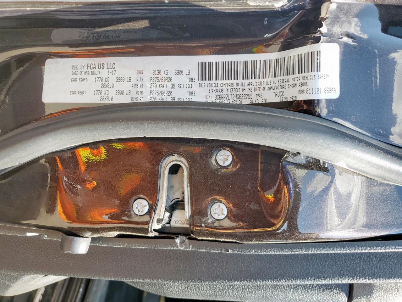 2017 Ram 1500 Slt VIN: 3C6RR7LT2HG622755 Lot: 70165535