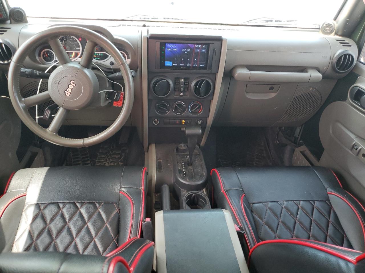 2007 Jeep Wrangler Sahara VIN: 1J4GB59117L174051 Lot: 71099755