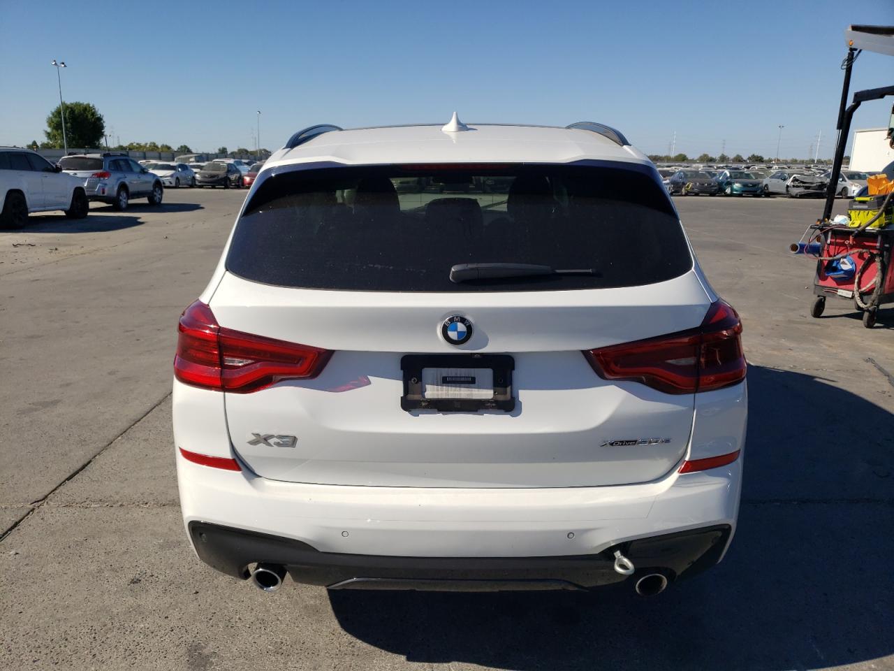 2021 BMW X3 xDrive30E VIN: 5UXTS1C02M9D96766 Lot: 69759825