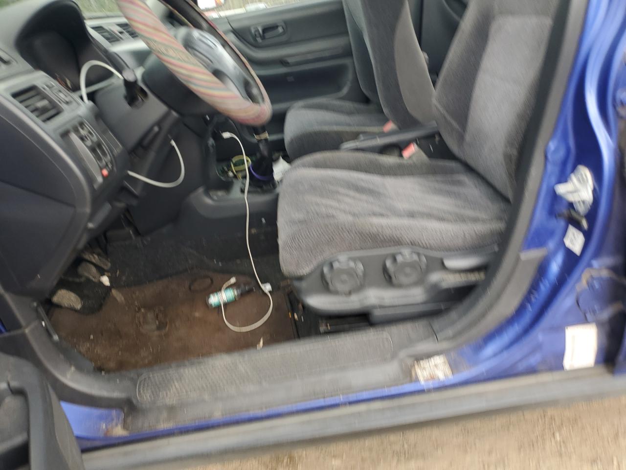 2000 Honda Cr-V Lx VIN: JHLRD1748YC006197 Lot: 68016245