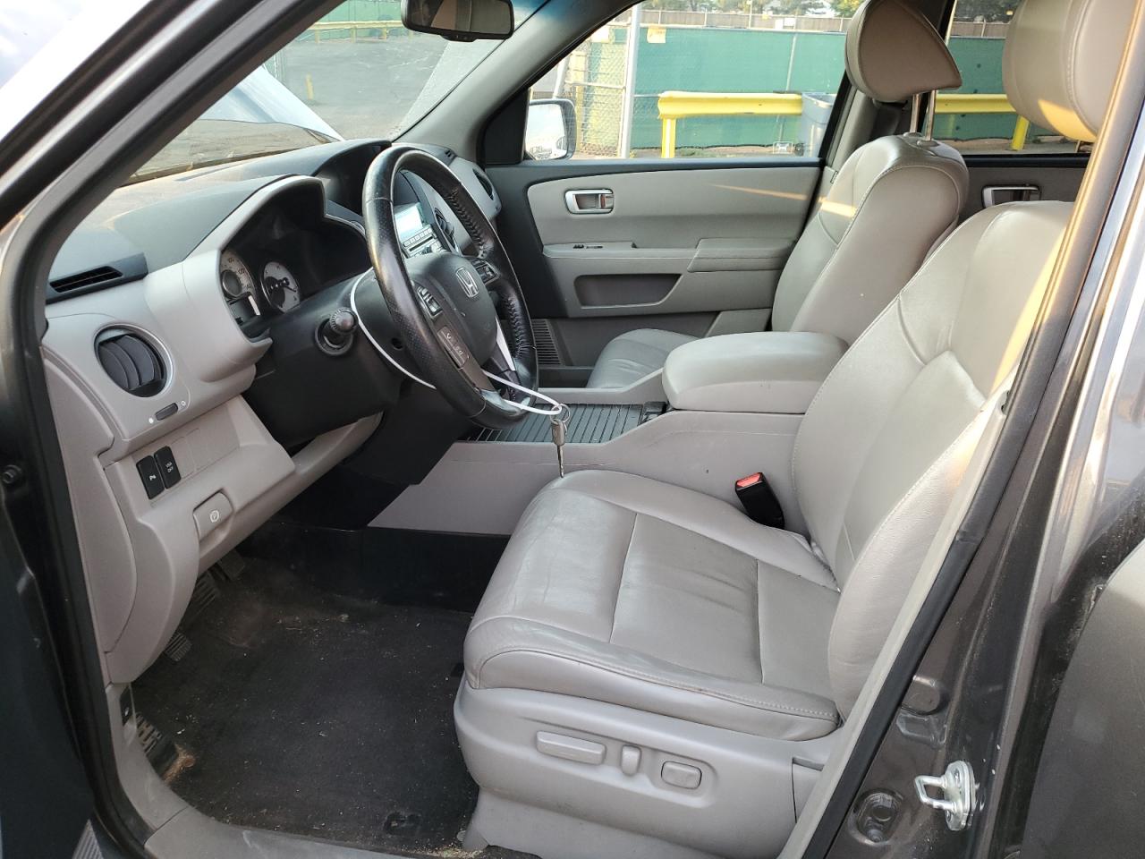 2011 Honda Pilot Touring VIN: 5FNYF4H91BB033217 Lot: 70007165