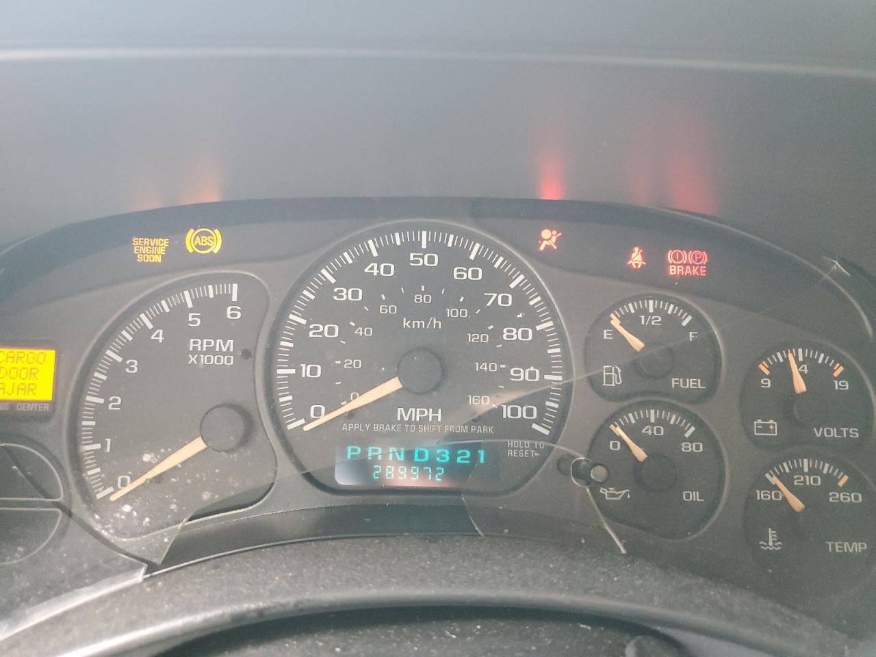 2002 Chevrolet Tahoe VIN: 1GNEK13Z52J185991 Lot: 69458085