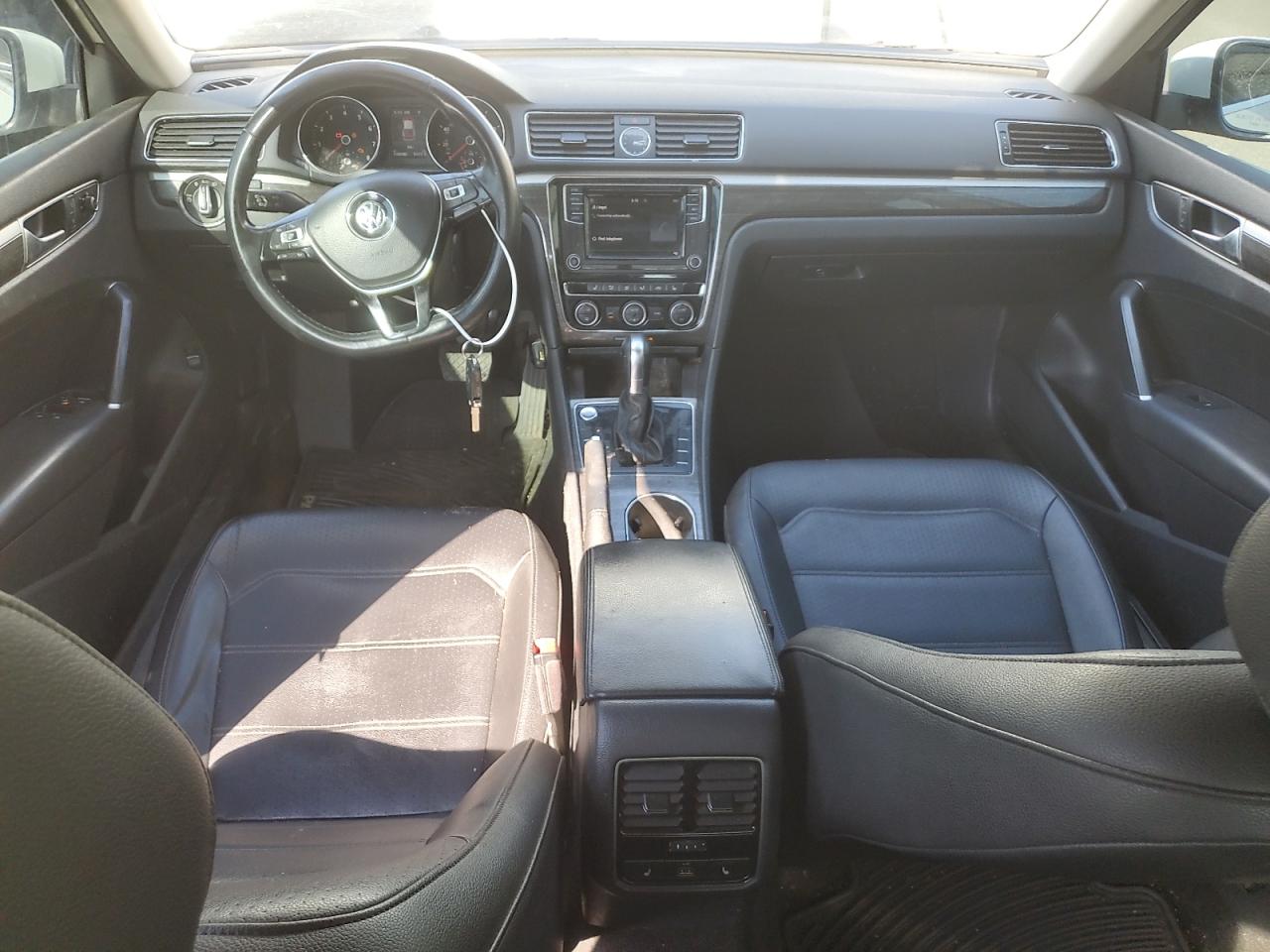 2017 Volkswagen Passat Se VIN: 1VWGT7A35HC023174 Lot: 70759645