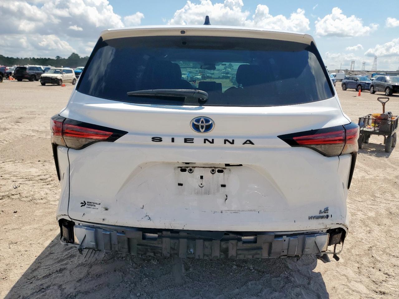 2022 Toyota Sienna Le VIN: 5TDKRKEC3NS080153 Lot: 81103085