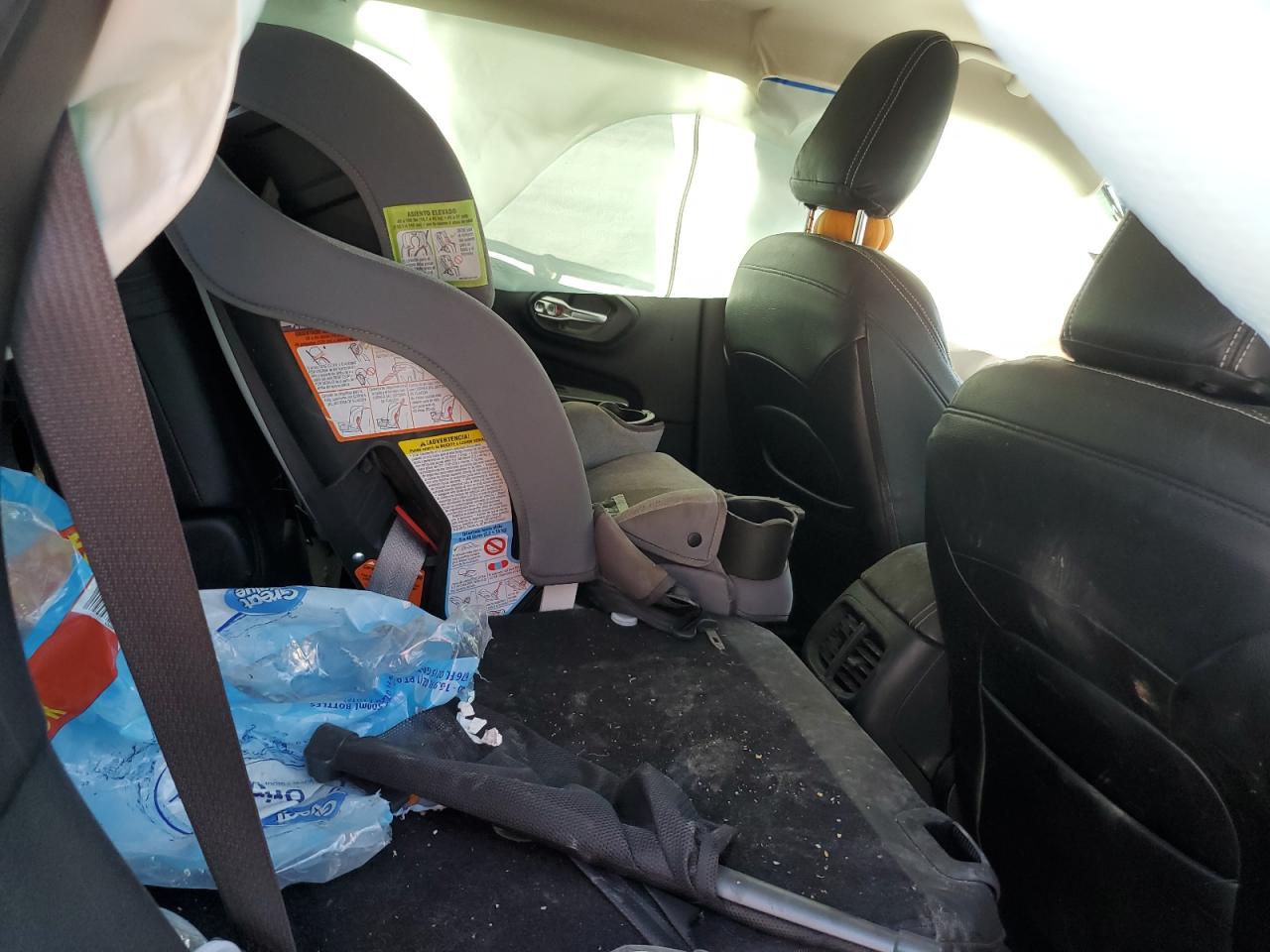 2016 Jeep Cherokee Latitude VIN: 1C4PJMCS0GW333743 Lot: 67745985