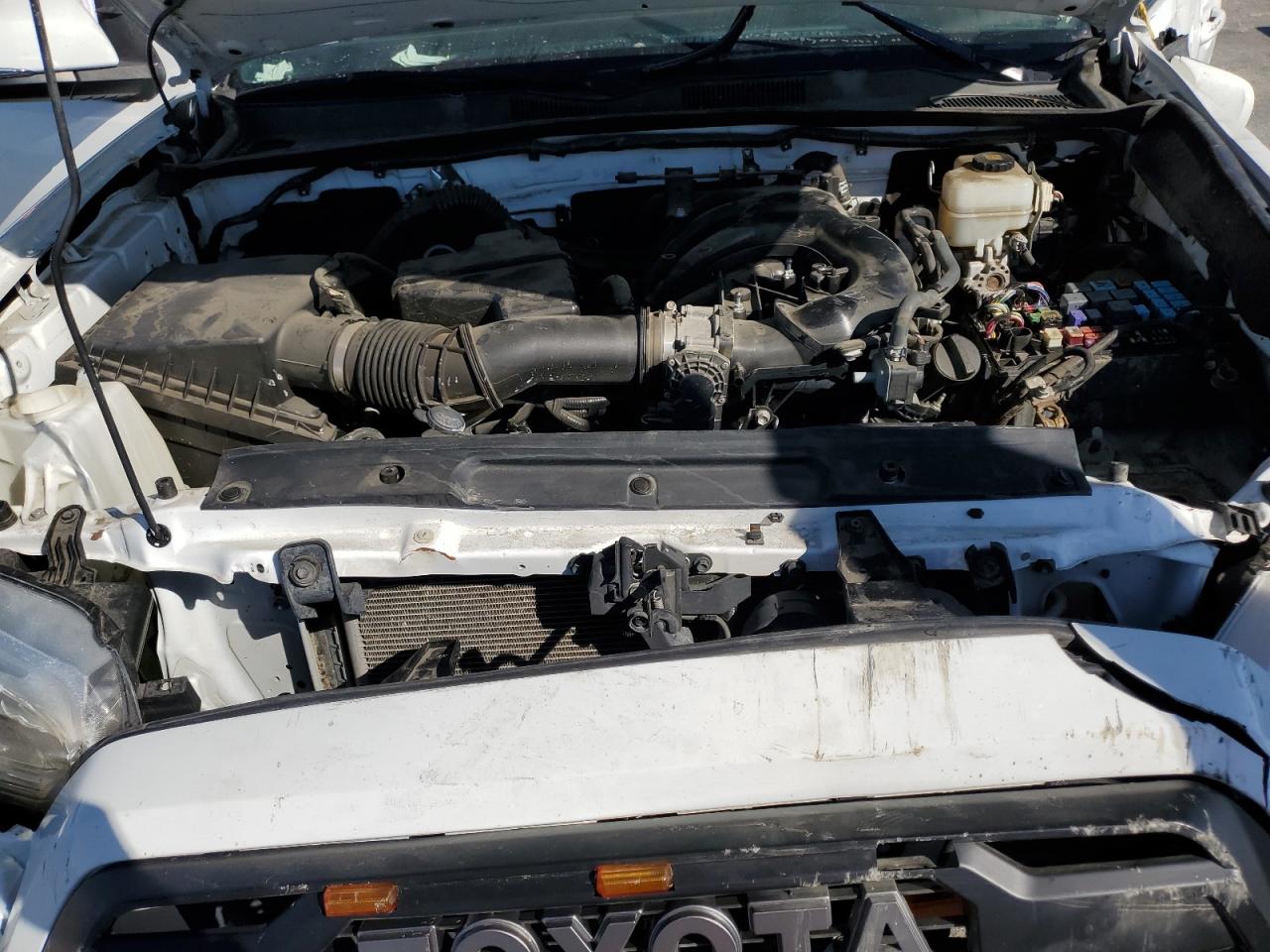 2018 Toyota Tacoma Double Cab VIN: 3TMCZ5AN8JM125868 Lot: 67470335