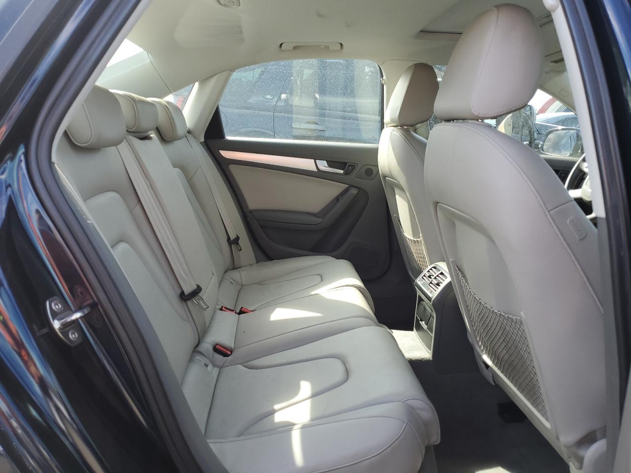 2010 Audi A4 Premium Plus VIN: WAUFFAFL6AN025793 Lot: 69363885