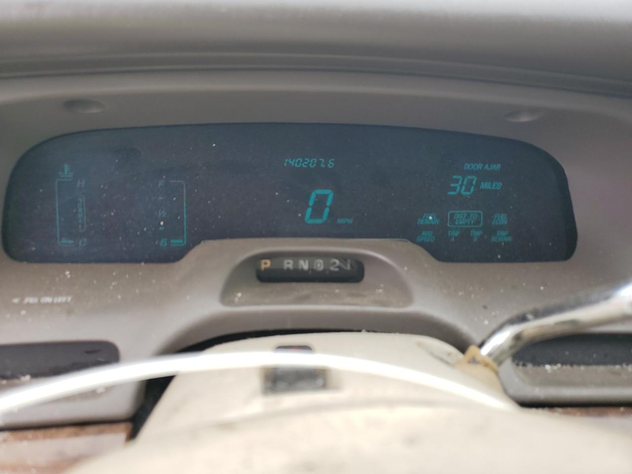 1997 Lincoln Town Car Executive VIN: 1LNLM81W1VY745069 Lot: 67618525