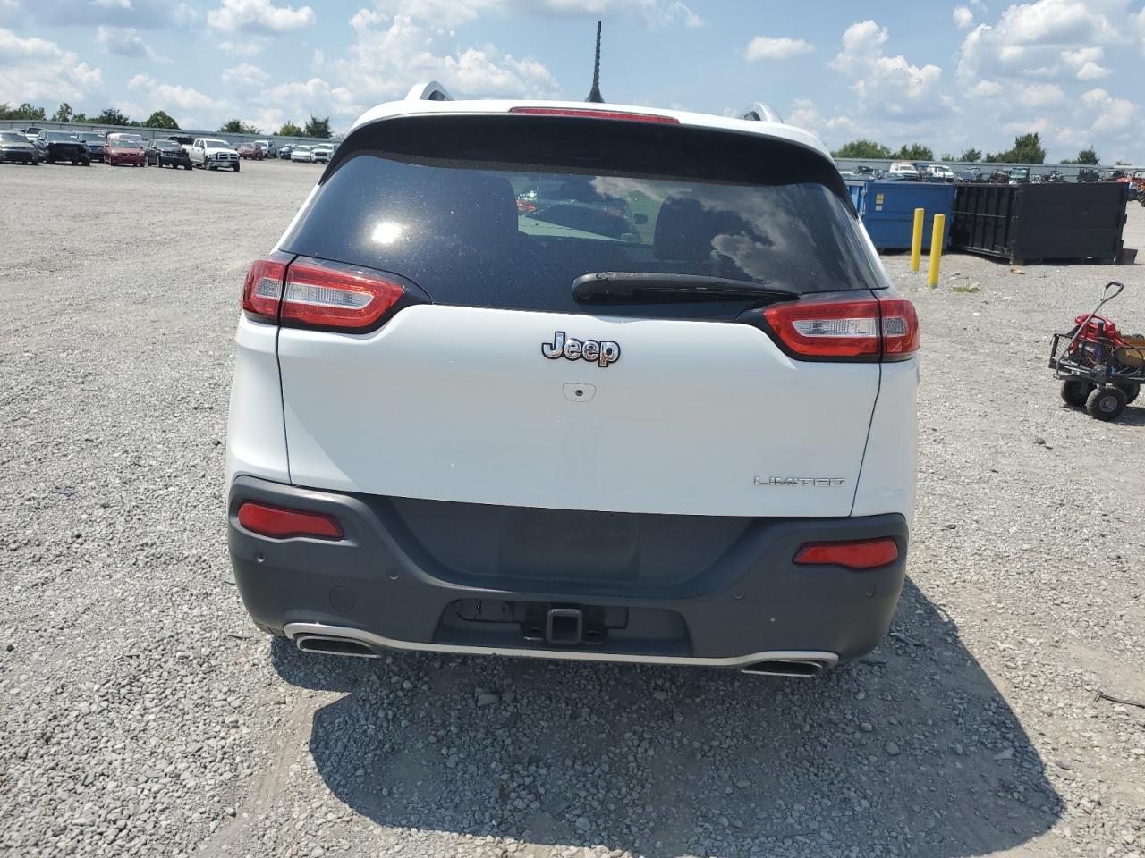 2015 Jeep Cherokee Limited VIN: 1C4PJLDS9FW629092 Lot: 68376255