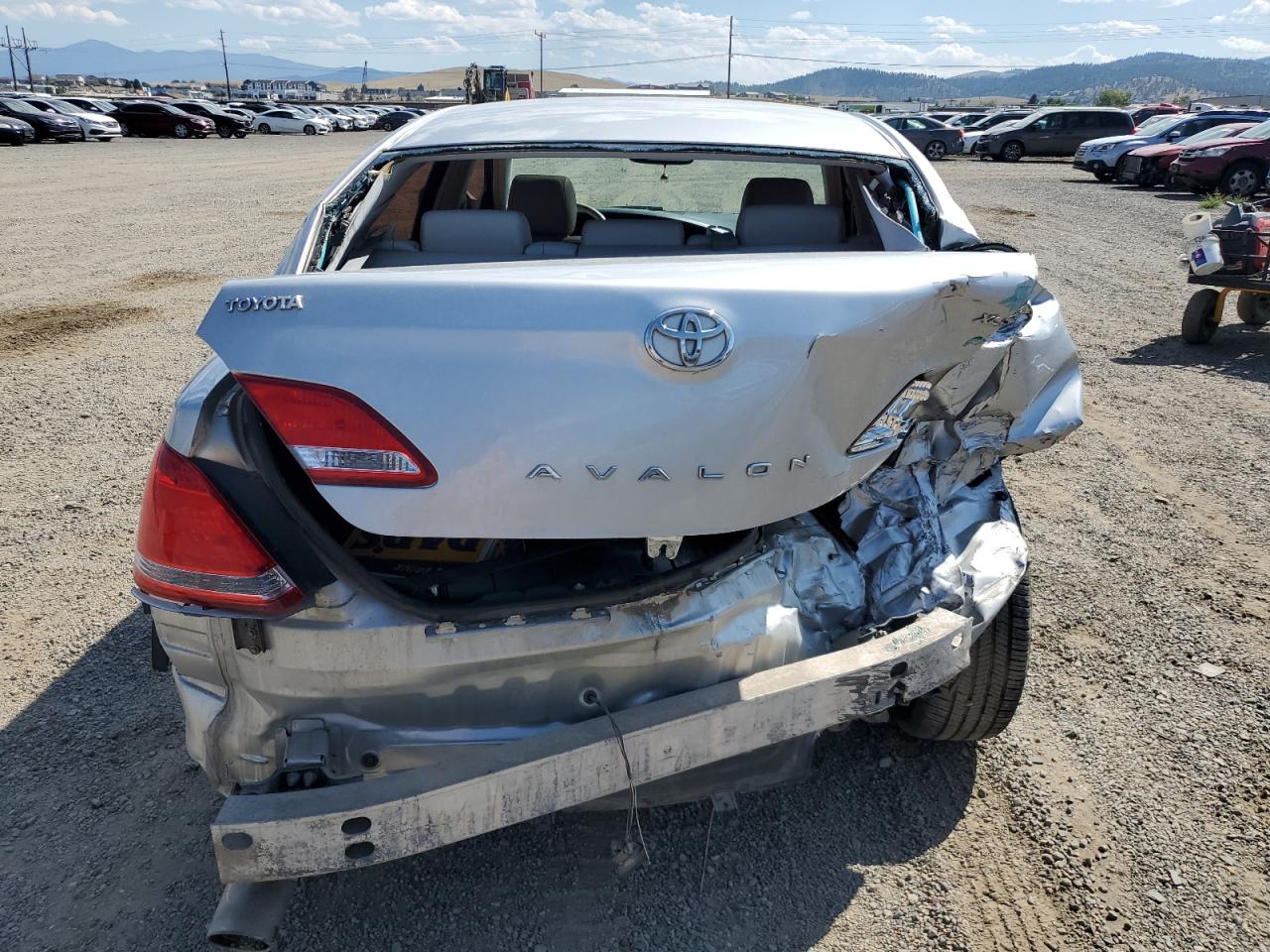 2005 Toyota Avalon Xl VIN: 4T1BK36B65U012940 Lot: 69226035