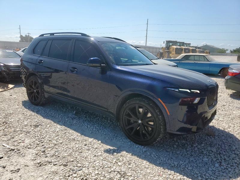  BMW X7 2025 Синий