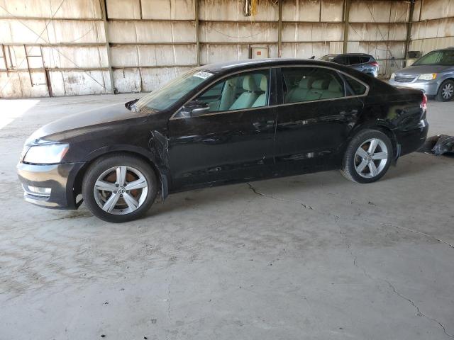 Sedans VOLKSWAGEN PASSAT 2015 Czarny