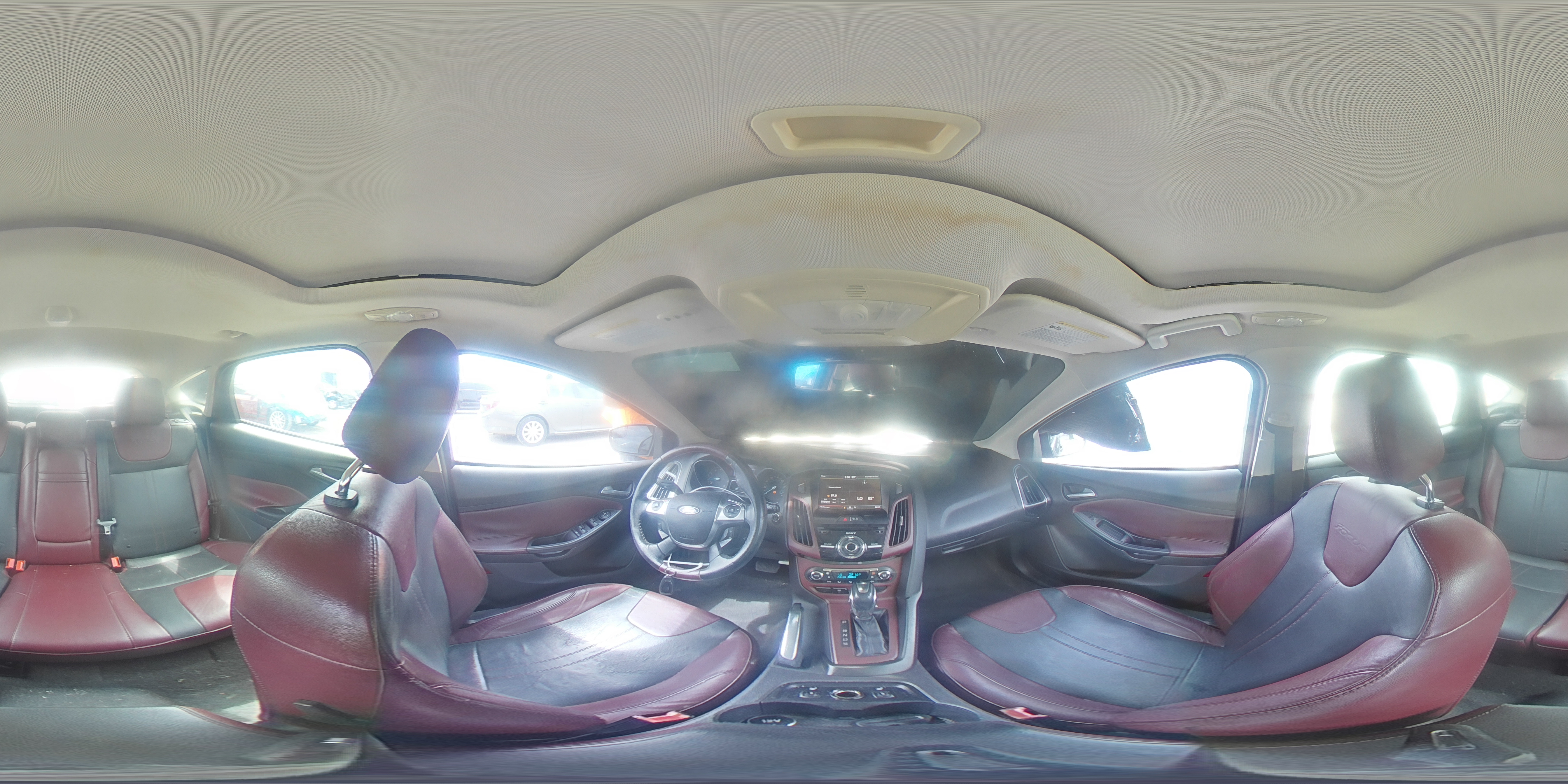 2012 Ford Focus Titanium VIN: 1FAHP3N22CL360597 Lot: 70936435