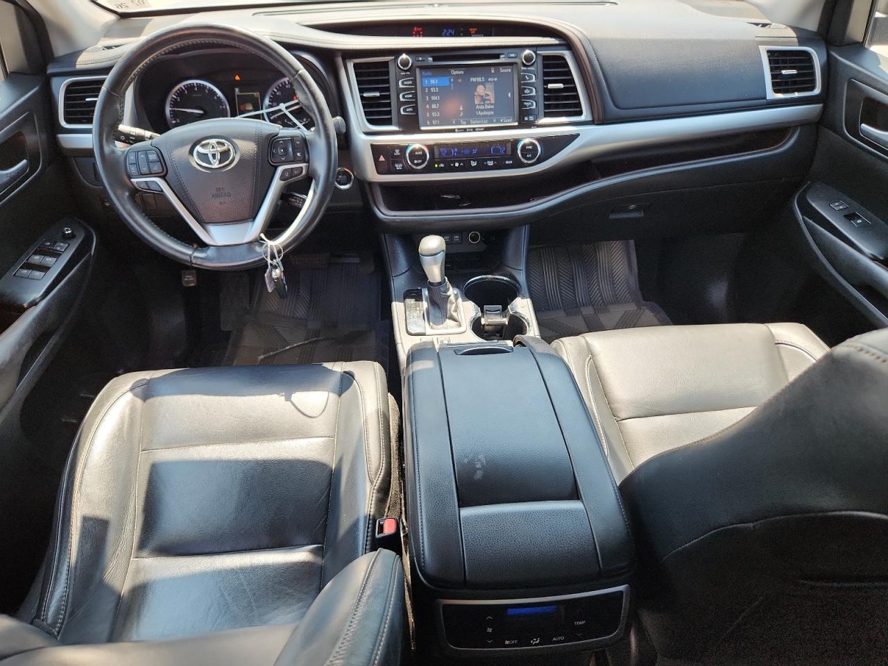 2017 Toyota Highlander Se VIN: 5TDKZRFHXHS515208 Lot: 70742695