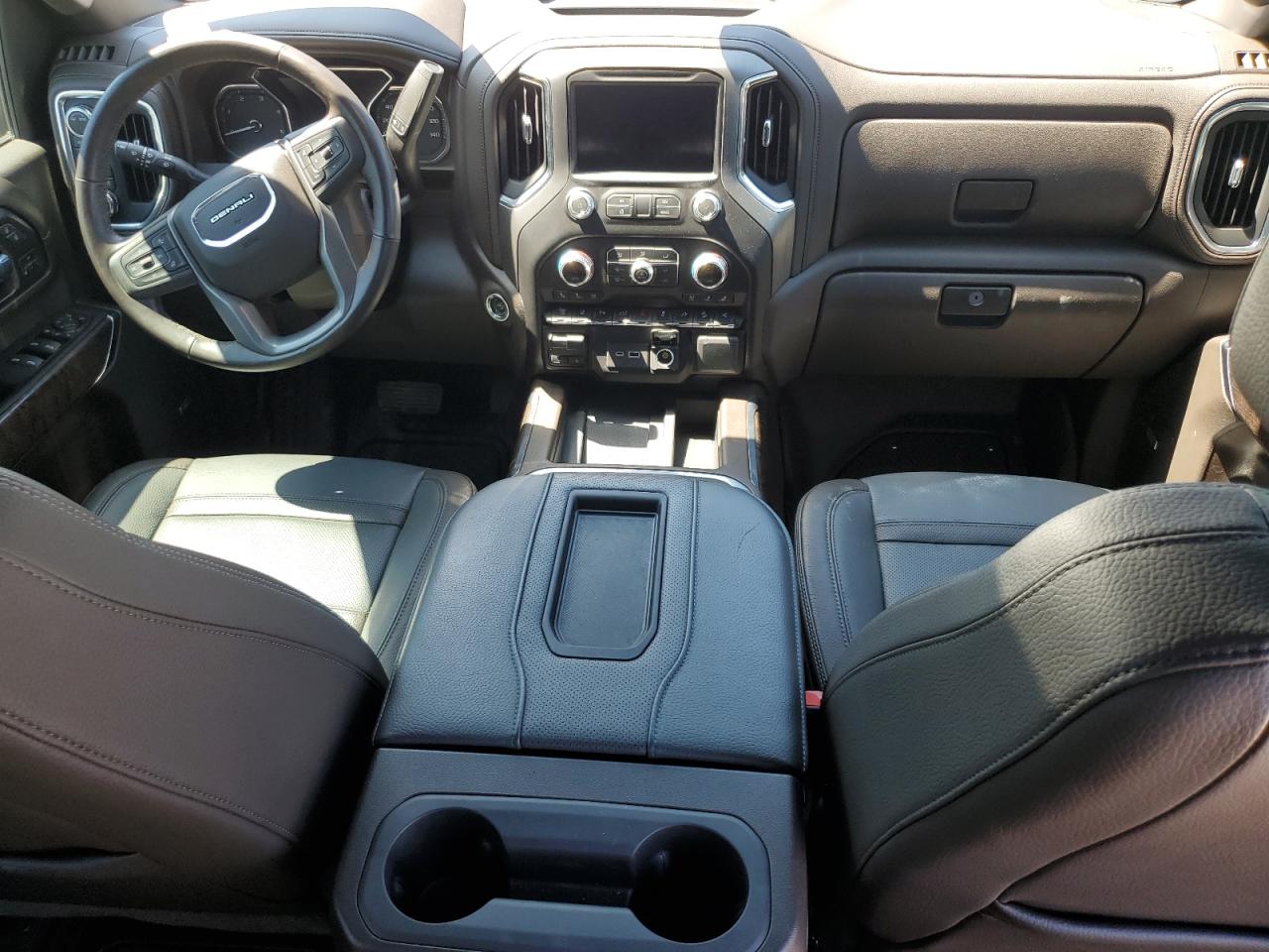 2022 GMC Sierra K2500 Denali VIN: NCS108398 Lot: 70692035