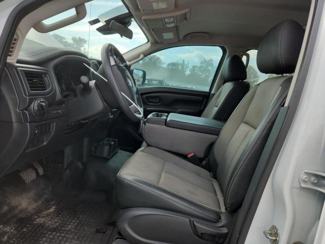  NISSAN TITAN 2021 Белы