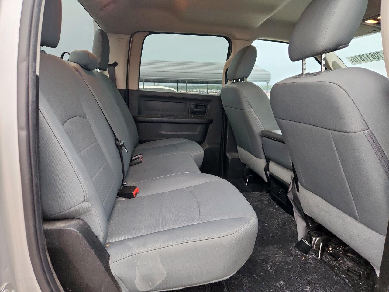 2018 Ram 2500 St VIN: 3C6UR4CLXJG414766 Lot: 70617815