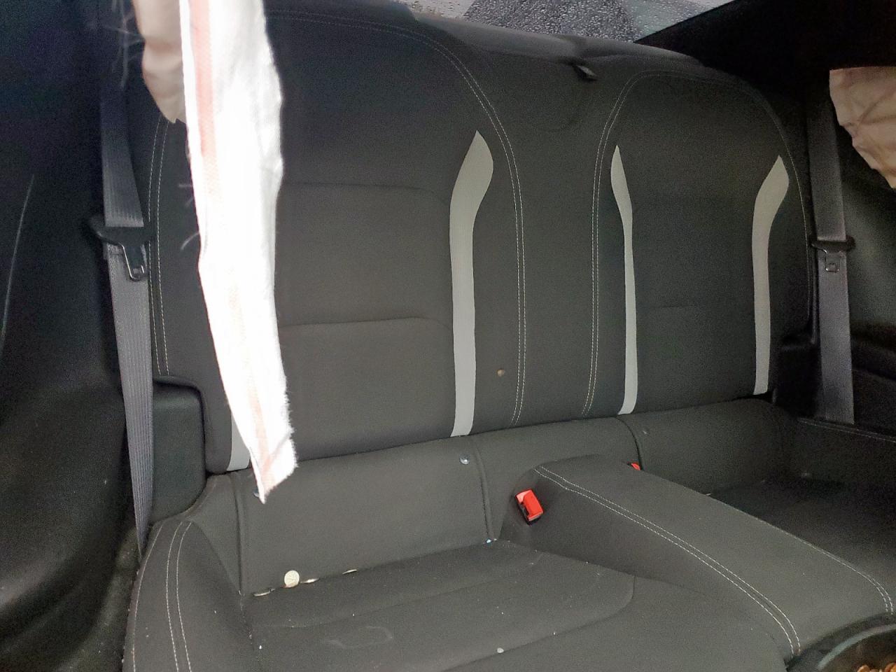 2018 Chevrolet Camaro Lt VIN: 1G1FB1RSXJ0122146 Lot: 69740555