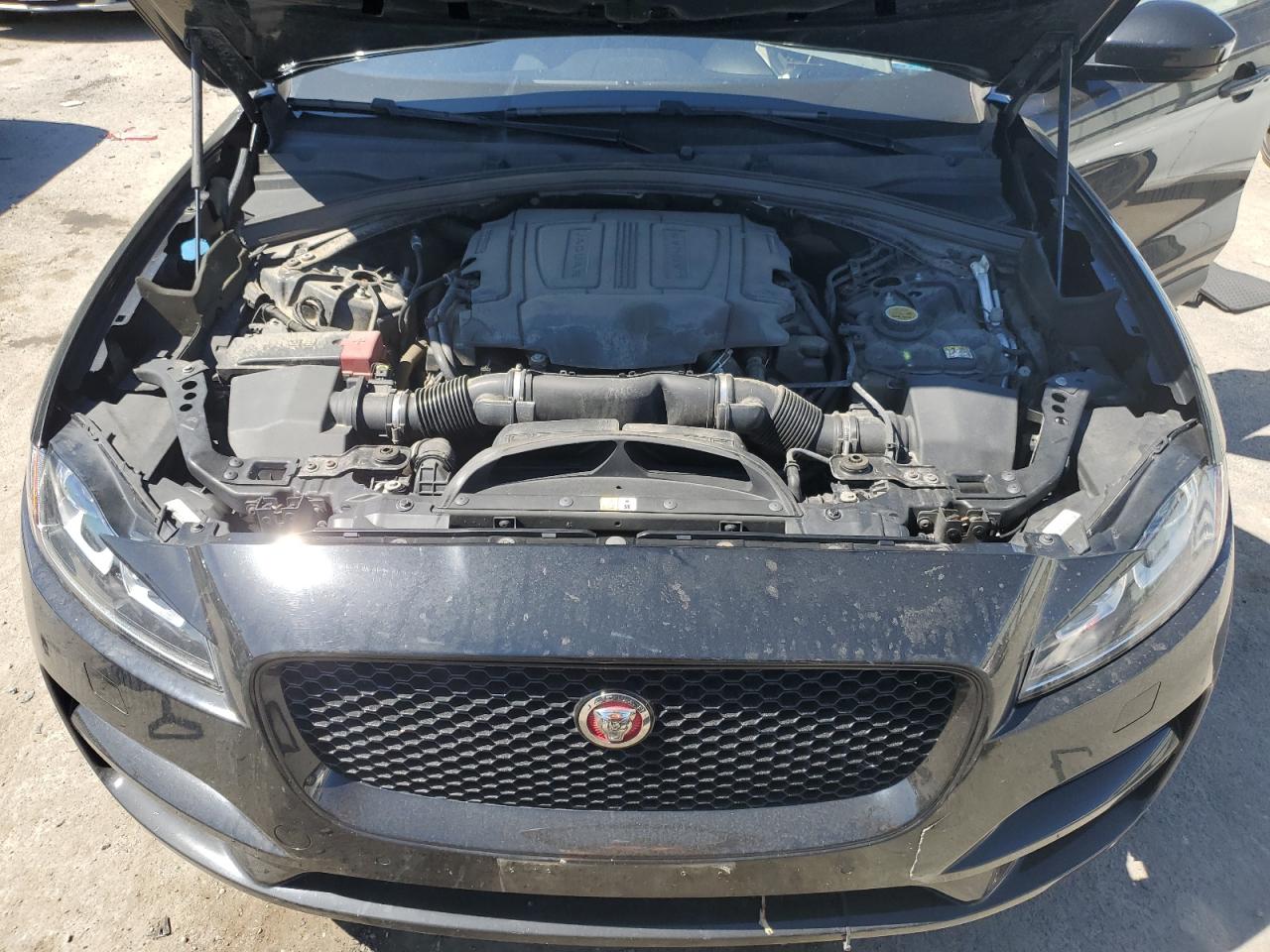 2018 Jaguar F-Pace Premium VIN: SADCJ2EV5JA242454 Lot: 70248715