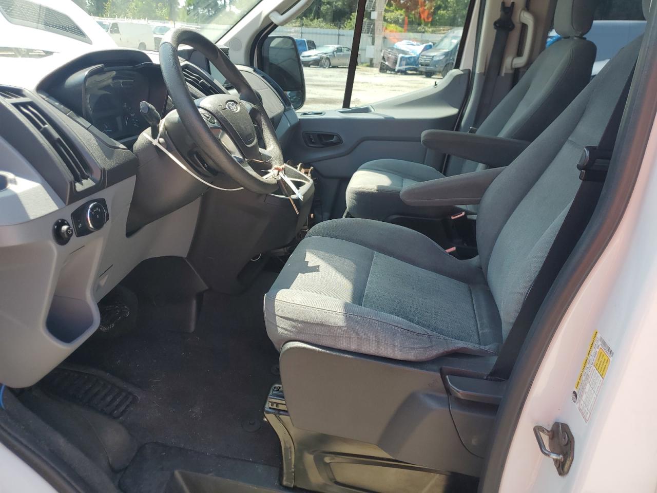 2015 Ford Transit Xlt VIN: 1FBZX2ZM3FKB22728 Lot: 43091468