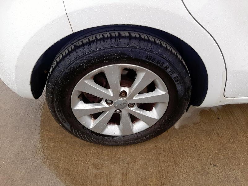 2014 KIA RIO VR7
