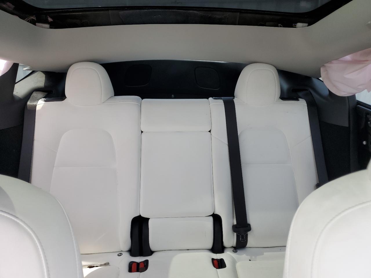 2024 Tesla Model Y VIN: 7SAYGDEE3RF994171 Lot: 67620355