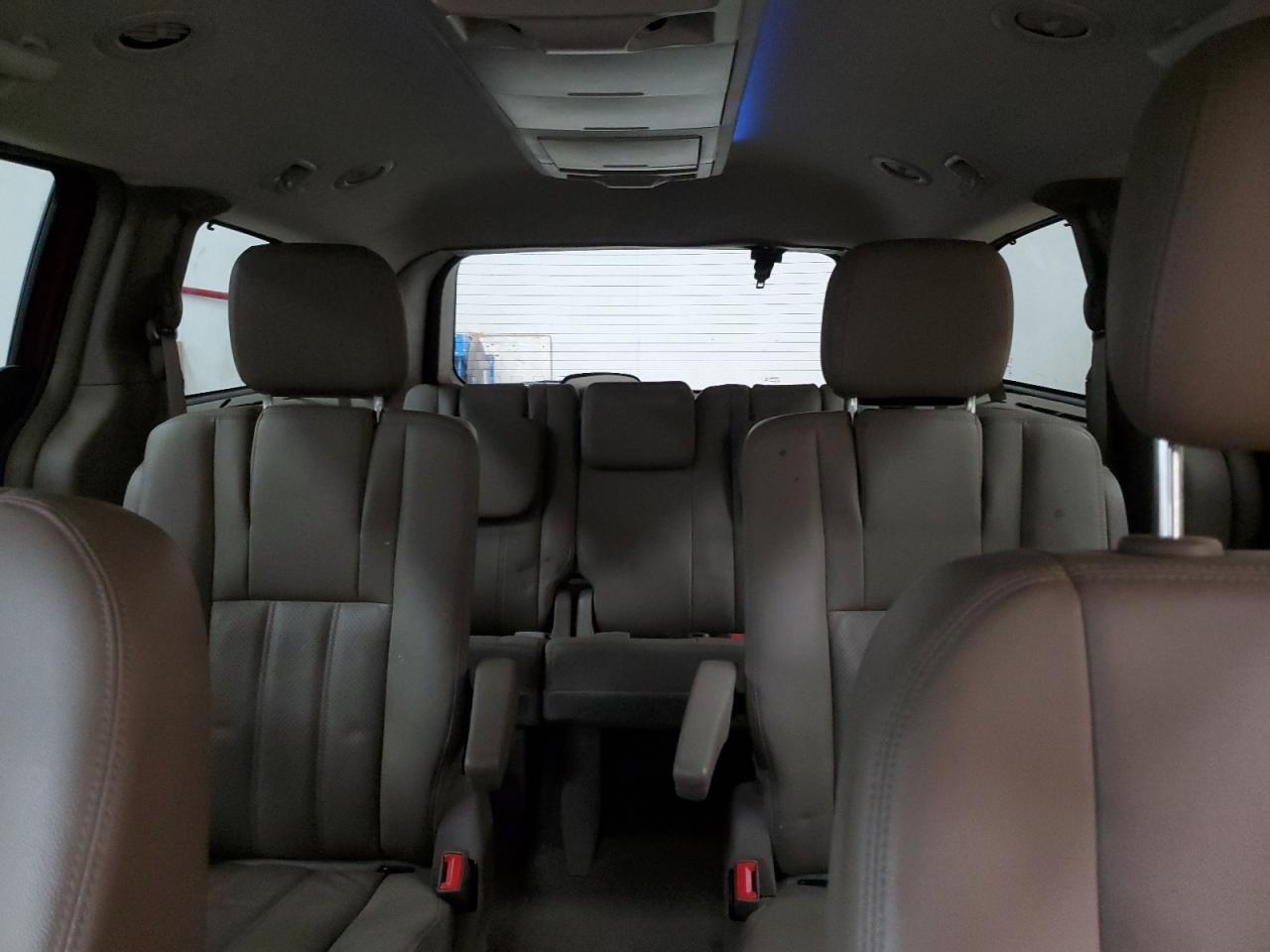 2015 Chrysler Town & Country Touring L VIN: 2C4RC1CG5FR674074 Lot: 67134315