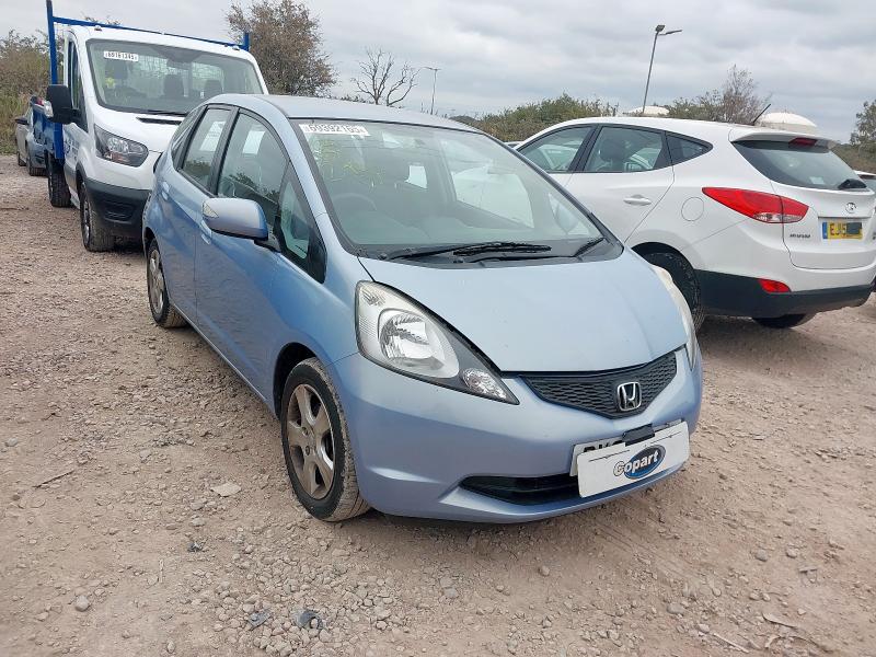 2009 HONDA JAZZ ES