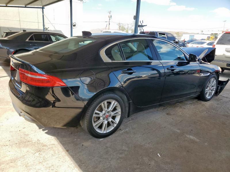  JAGUAR XE 2019 Czarny