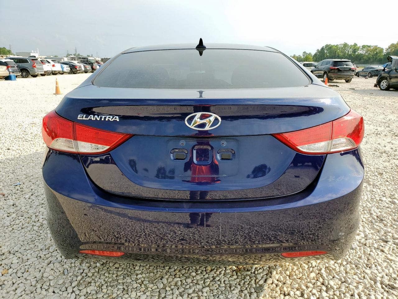 2013 Hyundai Elantra Gls VIN: 5NPDH4AE3DH263443 Lot: 70504795