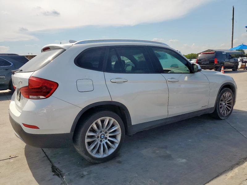 Crossovers BMW X1 2014 White
