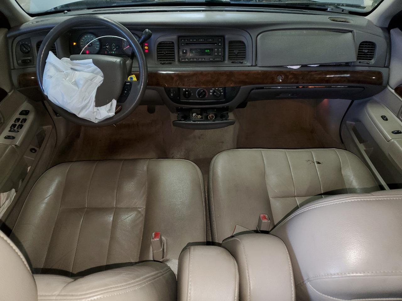 2008 Mercury Grand Marquis Gs VIN: 2MEFM74V78X608980 Lot: 70548235